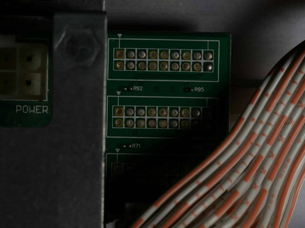 Assurez la fiabilité de votre réseau avec une baie de brassage étanche